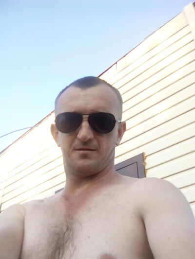  --,   , 44 ,   