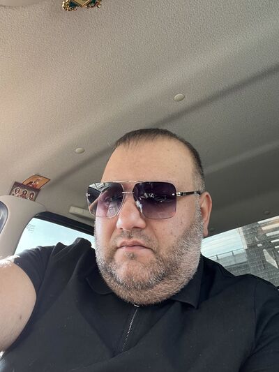  ,   Stas, 38 ,   ,   