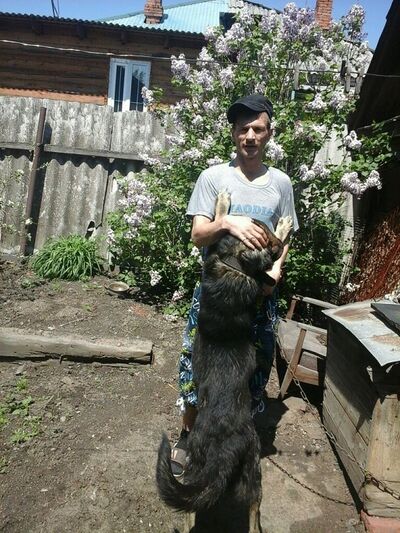  ,   Alex, 41 ,   