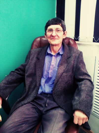 ,   Alexander, 61 ,   c 