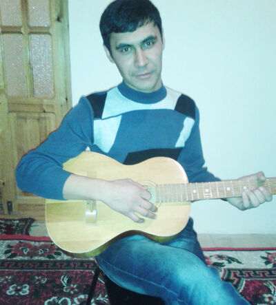  ,   Abror, 32 ,   