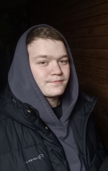   ,   Alexander, 20 ,     , c 