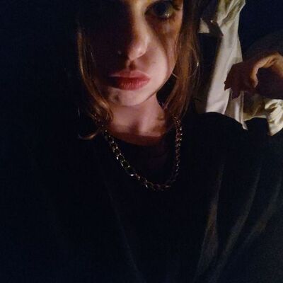  ,   Vlada, 19 ,   ,   