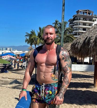  ,   David Morris, 40 ,   c , 
