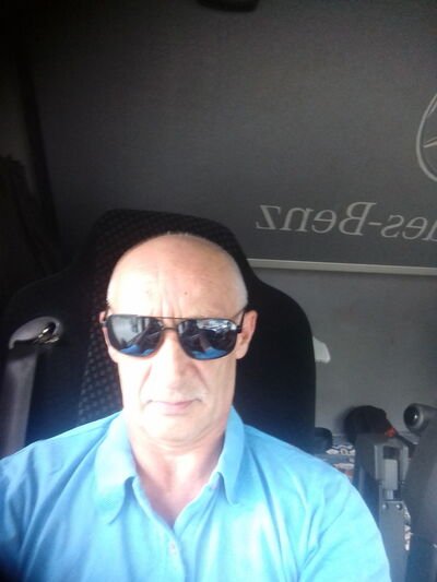  ,   Cergei, 59 ,   