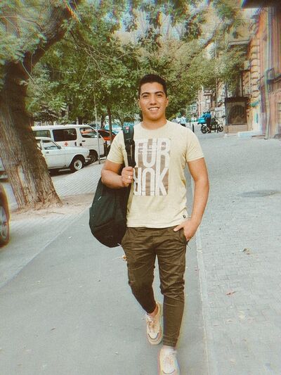  ,   Mohamed, 28 ,   ,   , c 