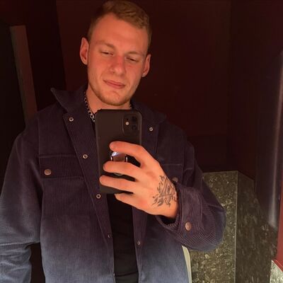  ,   Tony, 24 ,   ,   
