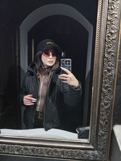 ,   Alena, 40 ,   c 