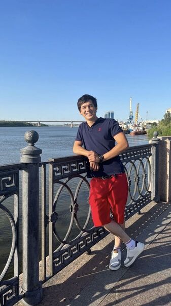  ,   Vladislav, 32 ,   ,   , c , 