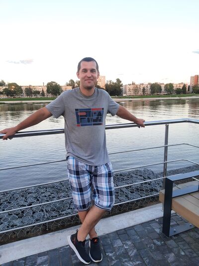   ,   Dencik, 34 ,   ,   , c 