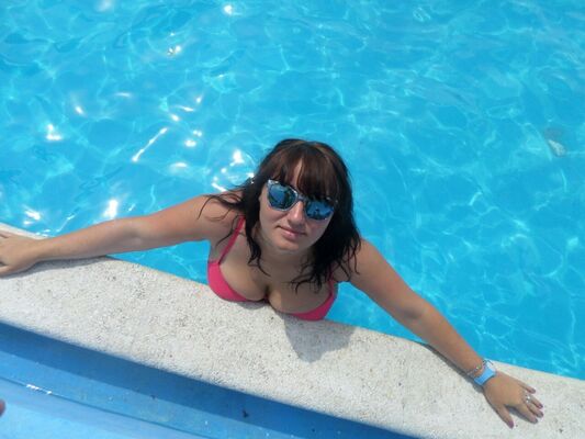  ,   Malinka, 36 ,  