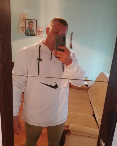  ,   Miroslav, 25 ,   ,   