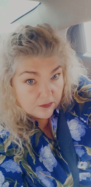  ,   Elena, 57 ,     , c 
