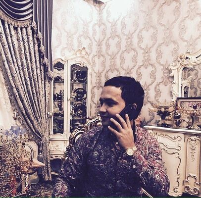  ,   Ali, 32 ,   