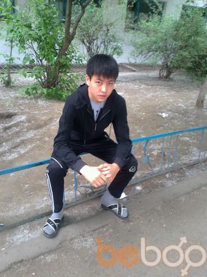  2042377  Rauan, 32 ,    
