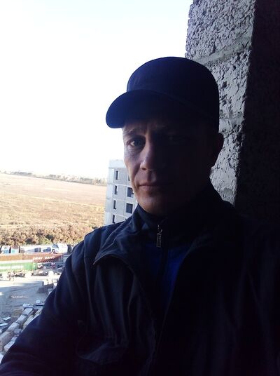  ,   Mihail, 35 ,   ,   