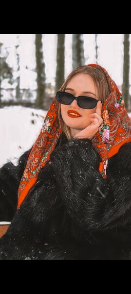  ,   Elizaveta, 27 ,   ,   