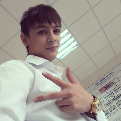  ,   Timur, 28 ,   ,   , c 
