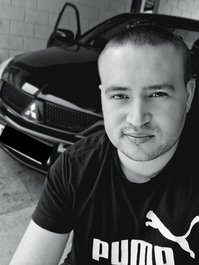 ,   Vlad, 29 ,   ,   