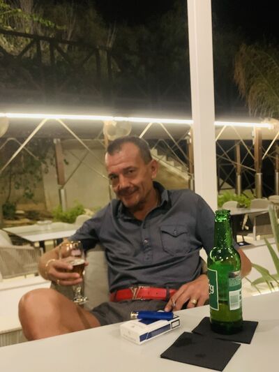  Limassol,   , 52 ,     , c 