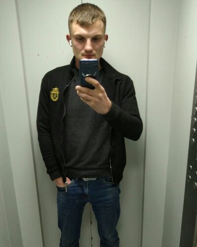  ,   Timur, 33 ,   ,   , c , 