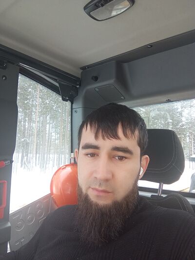  ,   Akram, 27 ,   ,   
