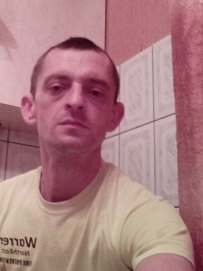  ,   Edgars, 41 ,   ,   , c , 