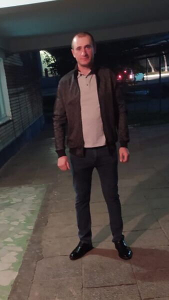 ,   Arman, 29 ,   ,   