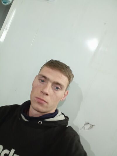  ,   Anton, 30 ,   c 