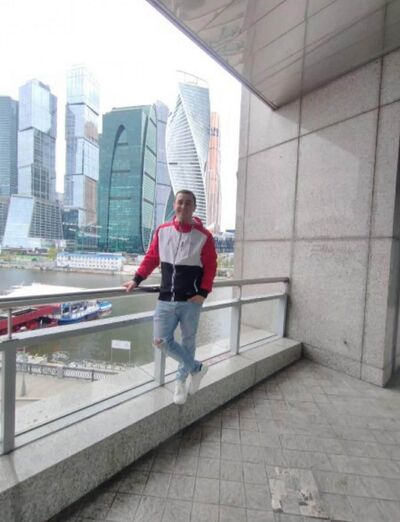  ,   Alex, 39 ,   ,   