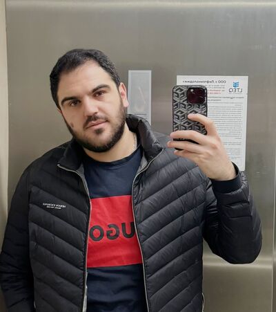 ,   Ahmad, 32 ,   ,   , c 