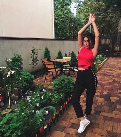  ,   Leyla, 24 ,   ,   , c 