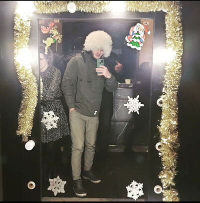  ,   , 28 ,   ,   