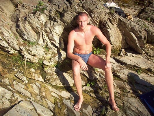  ,   Viktor, 38 ,   ,   , c 