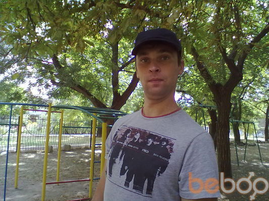  ,   Leo, 38 ,   