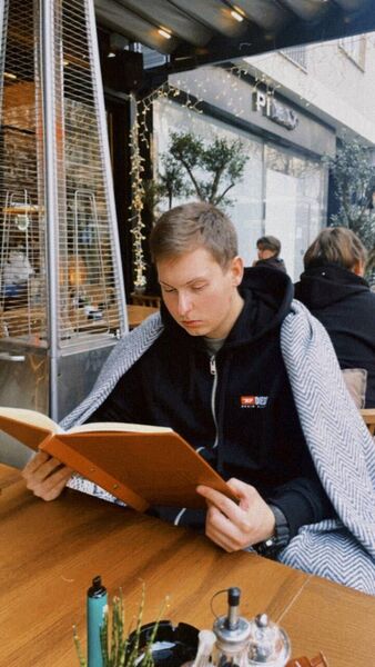  ,   Evgeny, 25 ,   ,   , c 