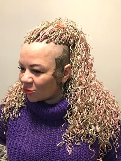  -,   Oksans, 48 ,  