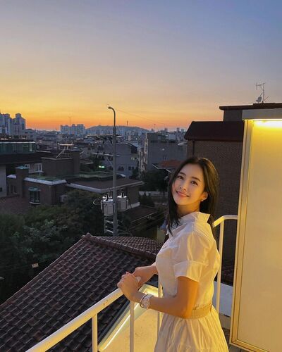  Hong Kong,   Liyue, 34 ,   ,   