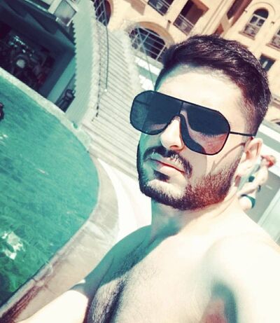  ,   Grinya, 35 ,   ,   
