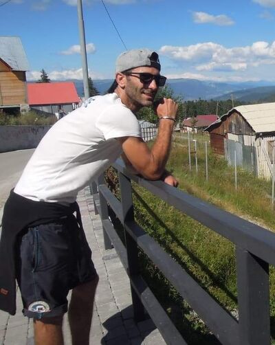  ,   Lukas, 37 ,   ,   , c 