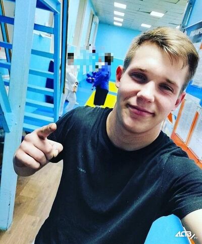  ,   Viktor, 24 ,   ,   , c , 