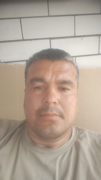  ,   Ahmad, 33 ,   , c 