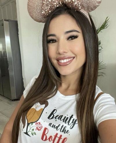  ,   Christelle, 35 ,   ,   