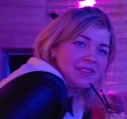  ,   Tatyana, 47 ,   c 