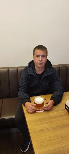  ,   Gheorghi, 33 ,   ,   