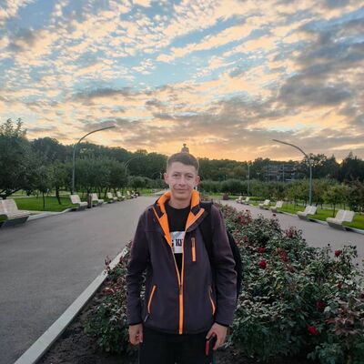  ,   Oleg, 37 ,   ,   , c , 