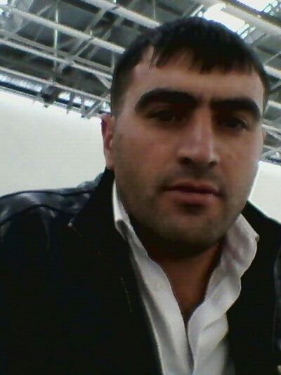  ,   Sarkis, 35 ,   ,   