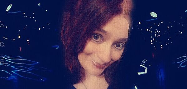  ,   Annie, 35 ,   ,   