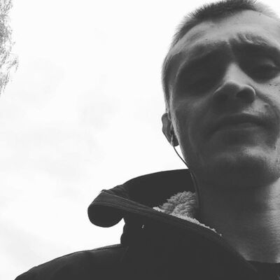  ,   Alexander, 32 ,   