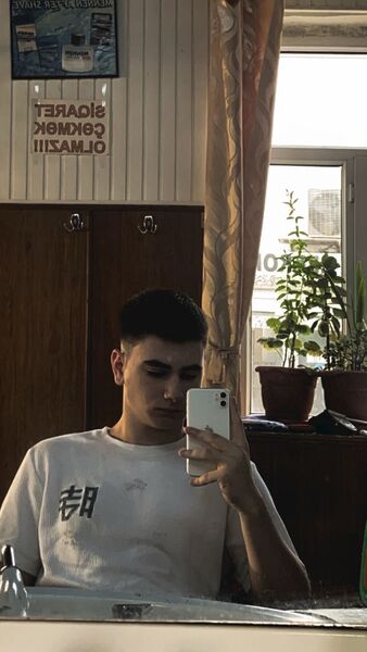  ,   Xalid, 20 ,   ,   